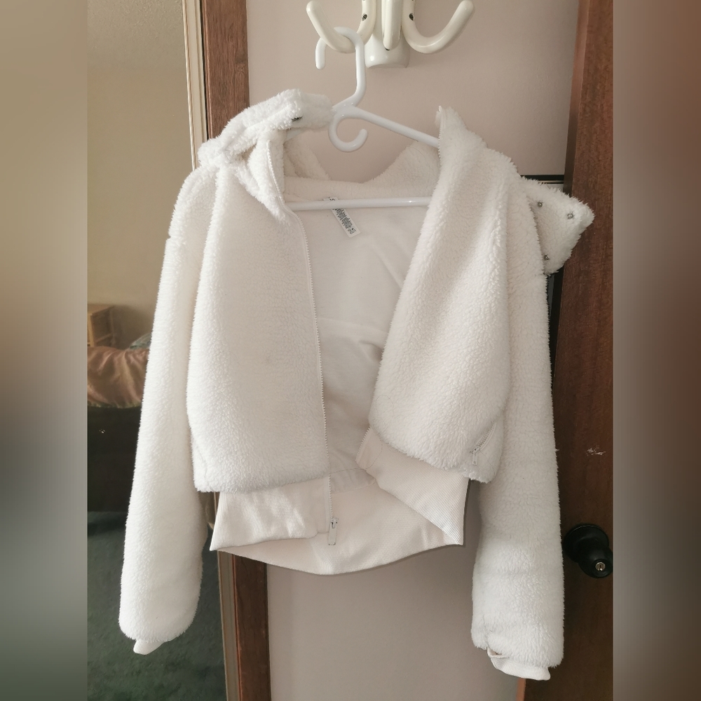 Alo Yoga Foxy Sherpa Jacket